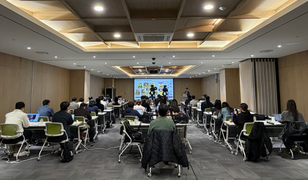 25년도 바이오데이터산업 전문인력양성사업 온오프라인 AI 실무 단기교육과정 개최